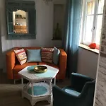 Domaine Du Lieu Des Brocs Bed & Breakfast Brucourt