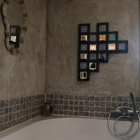 Domaine Du Lieu Des Brocs - Country Club Bed & Breakfast Brucourt