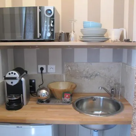 ベッド・アンド・ブレックファスト Domaine Du Lieu Des Brocs - Country Club