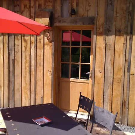 Bed & Breakfast Domaine Du Lieu Des Brocs 3*