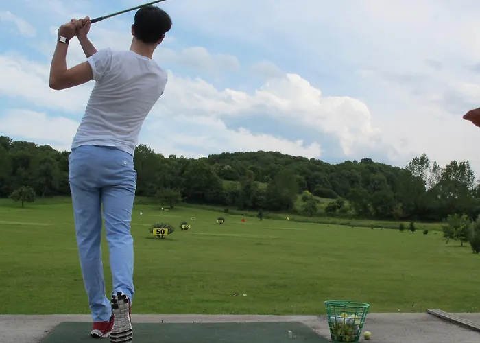 Domaine Du Lieu Des Brocs 3*