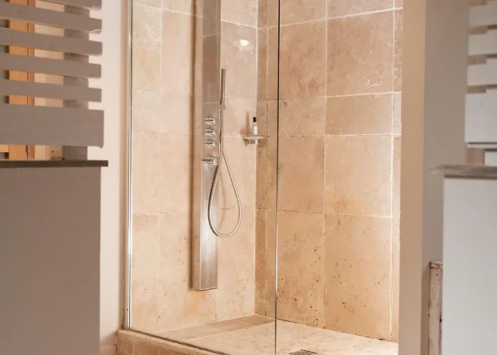 Domaine Du Lieu Des Brocs 3* Brucourt